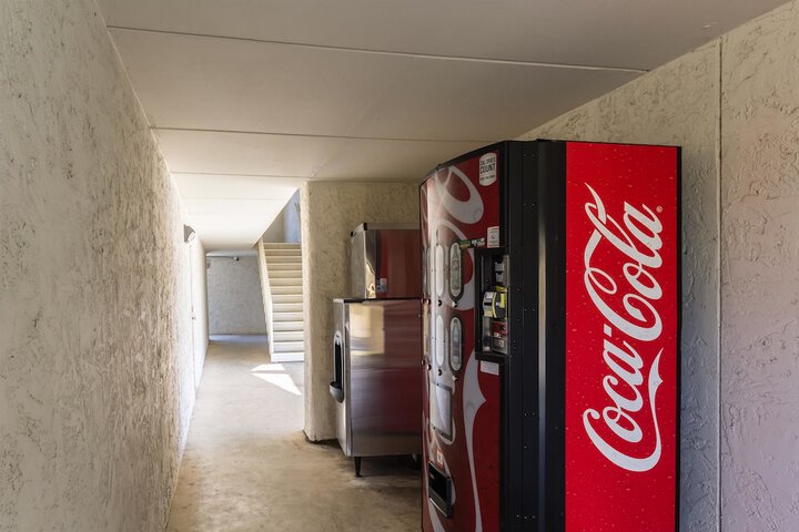 Vending machine