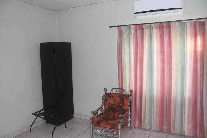 Room 12 of 24