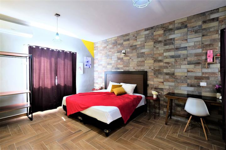 Room 16 of 34