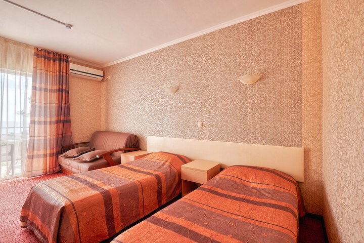 Room 8 of 56