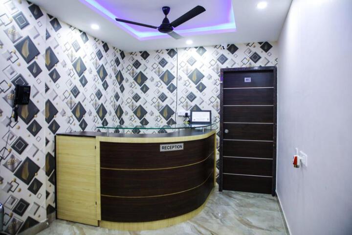 Hotel Grand Sapphire