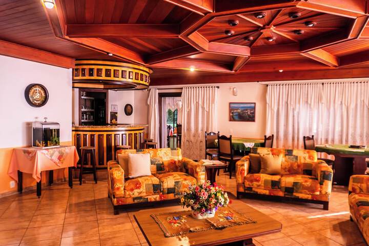 Hotel Interior 5 of 181