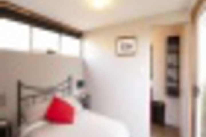 Room 39 of 168