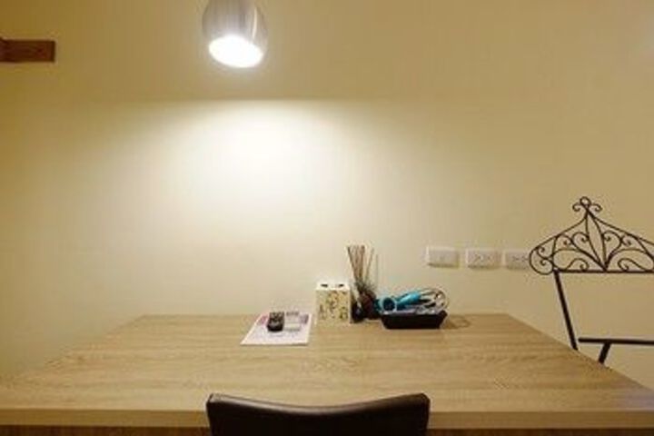 Room 15 of 19