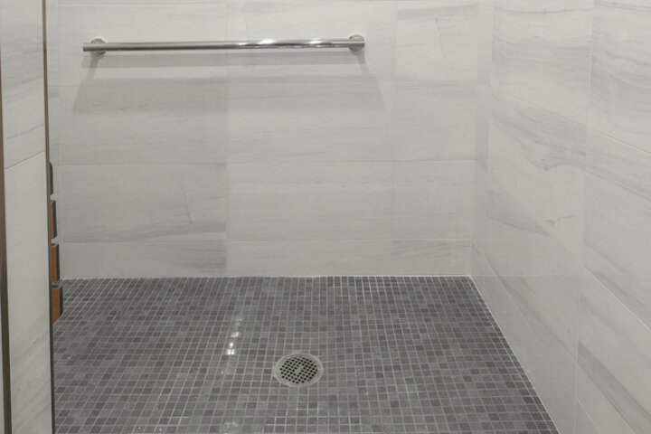 Bathroom shower