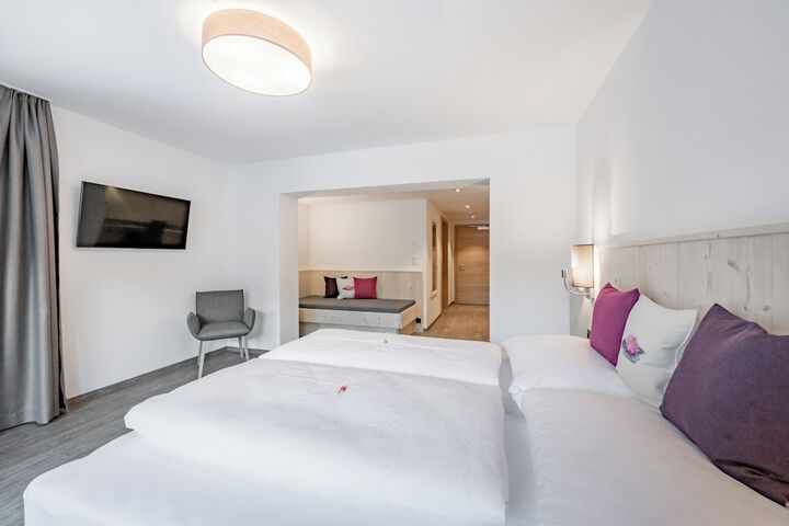 Room 20 of 131