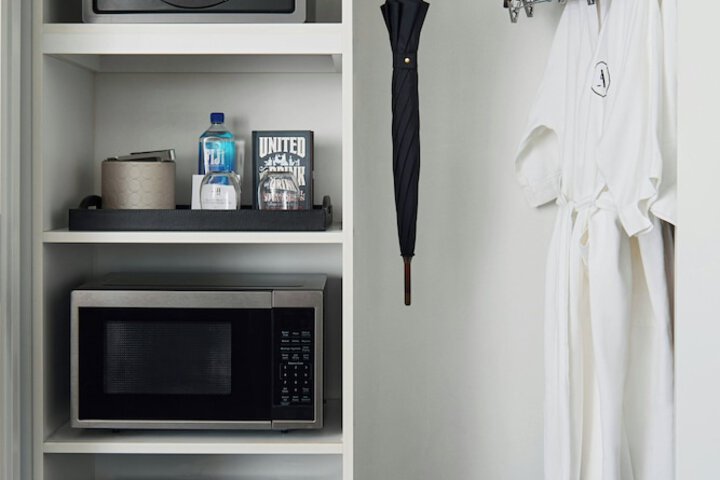Room amenity