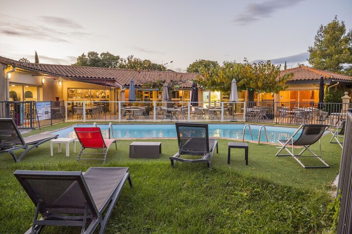 Hotel with Pool