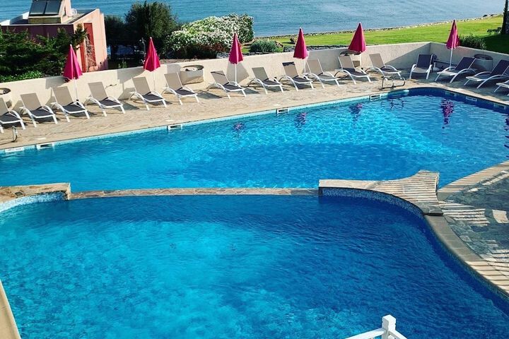 Pool 8 of 18