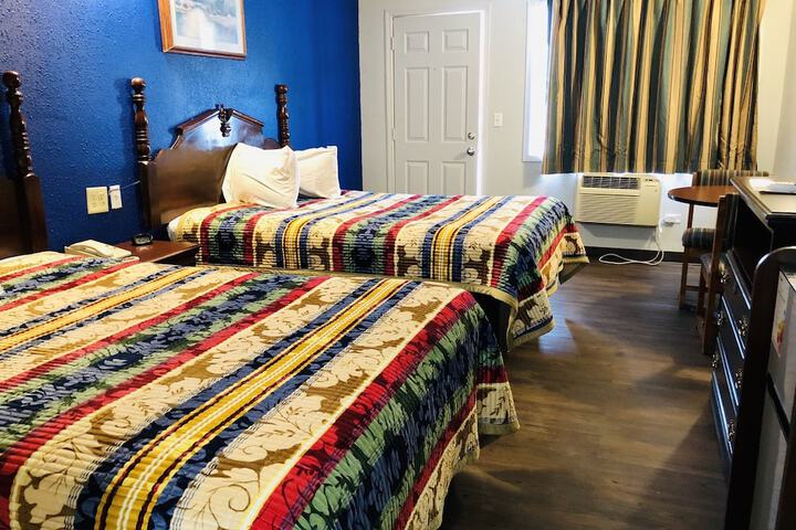 Room 3 of 12