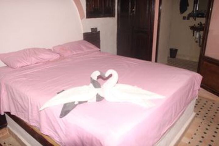 Room 26 of 61