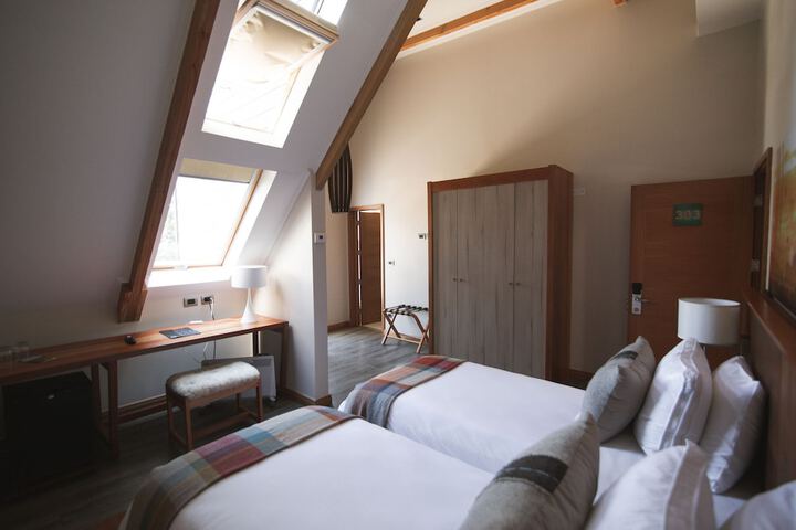 Room 14 of 34