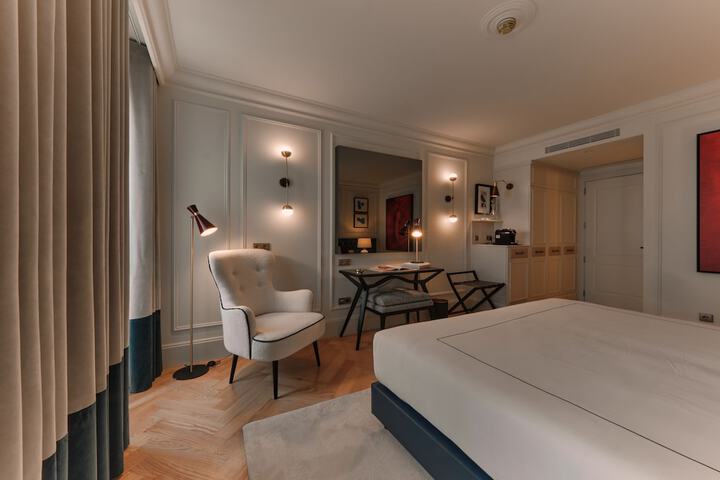 Room 58 of 158