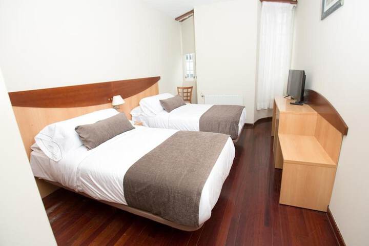 Room 12 of 53