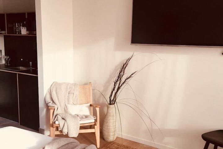 Room 15 of 35