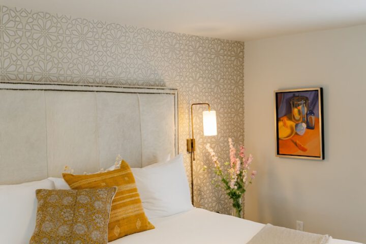 Room 14 of 104