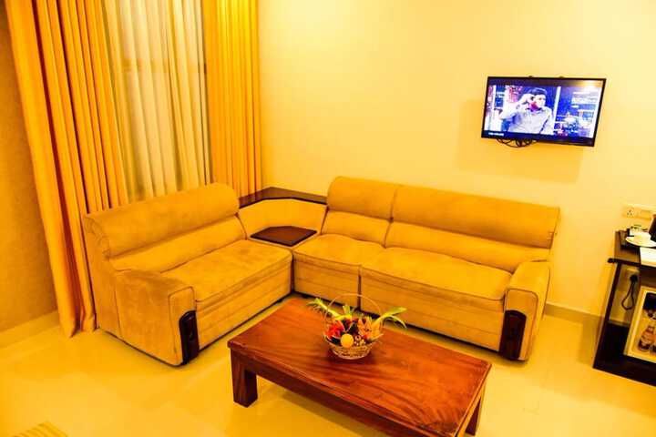 Room 10 of 47