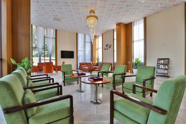 Hotel Interior 11 of 45