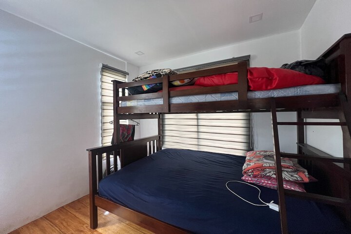Room 9 of 71