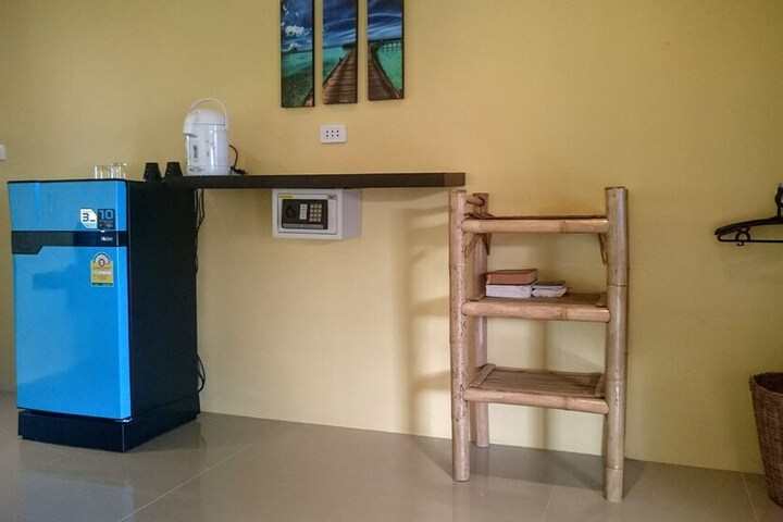 Room 9 of 43