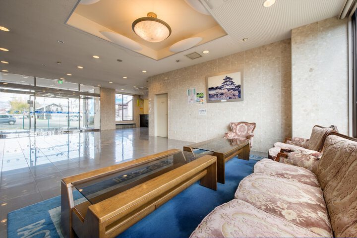 Guest Lobby