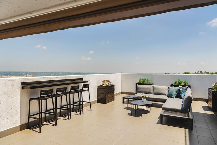 Terrace/Patio 51 of 77