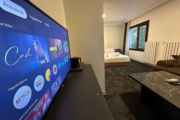 Room 55 of 104