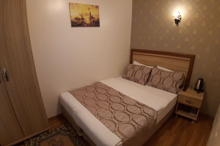 Room 4 of 123