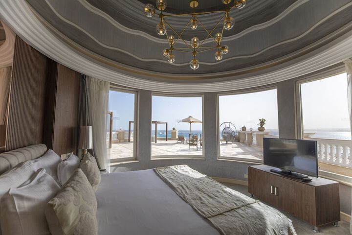 Room 20 of 120
