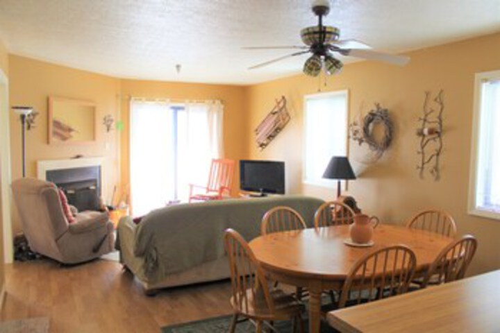 Room 8 of 22