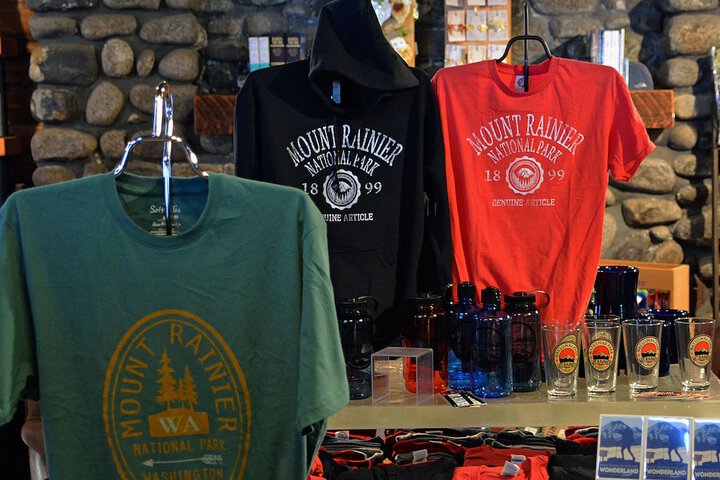 Gift Shop 23 of 63