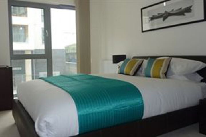 Room 5 of 19
