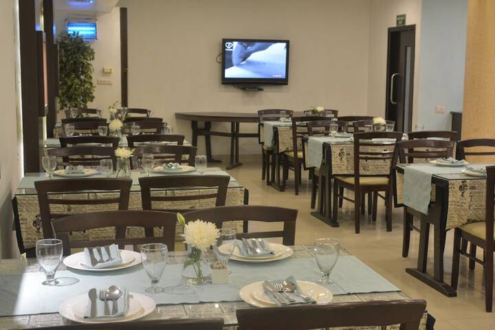 Dining Photos