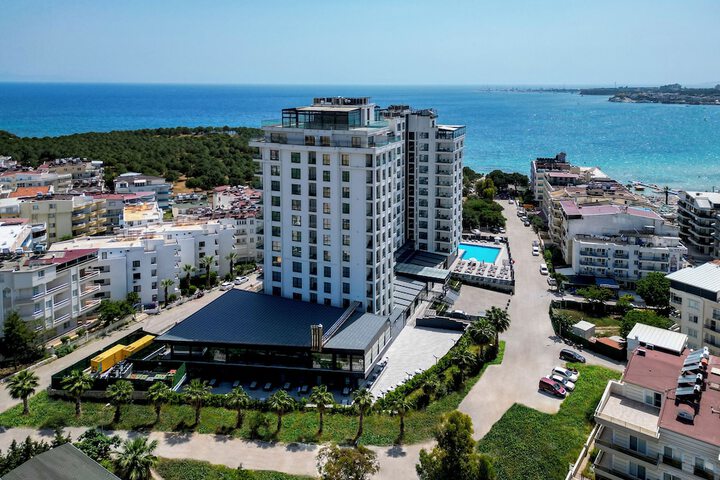 Hotel 156 of 159