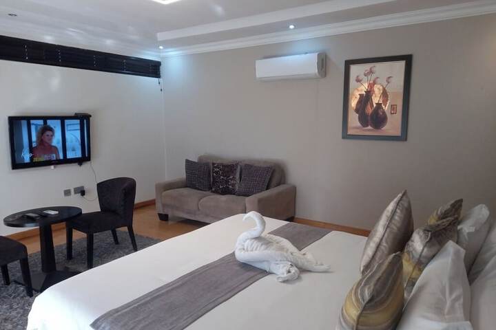 Room 15 of 57