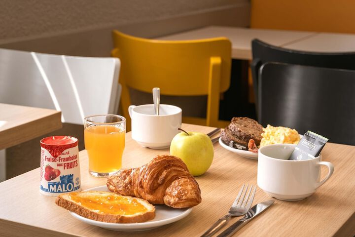 Breakfast meal
