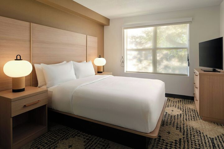 Room 4 of 46