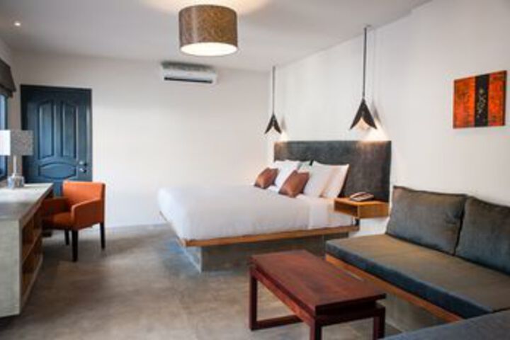 Room 21 of 73