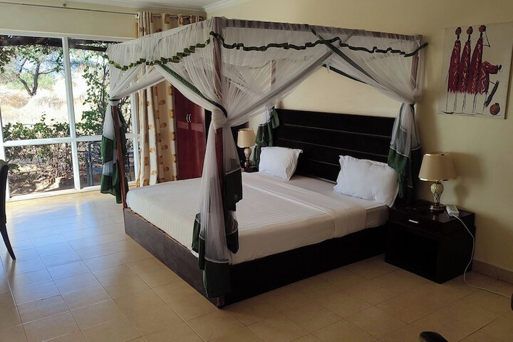 Room 20 of 90