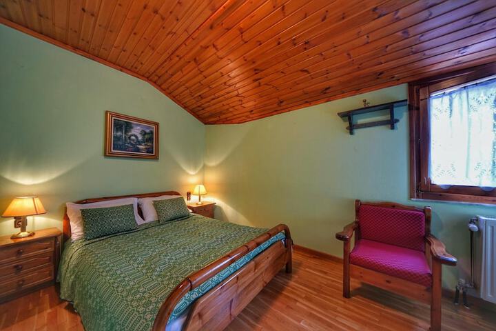 Room 29 of 70