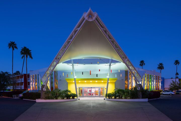 Front of property - evening/night