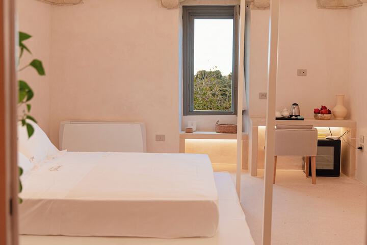 Room 46 of 144