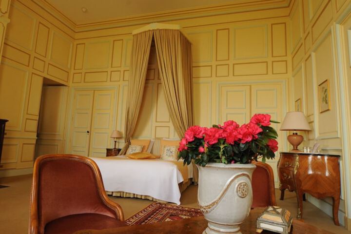 Room 3 of 31
