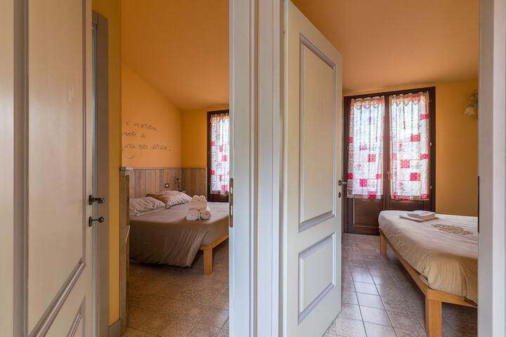 Room 16 of 120