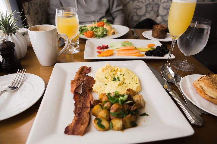 Breakfast meal