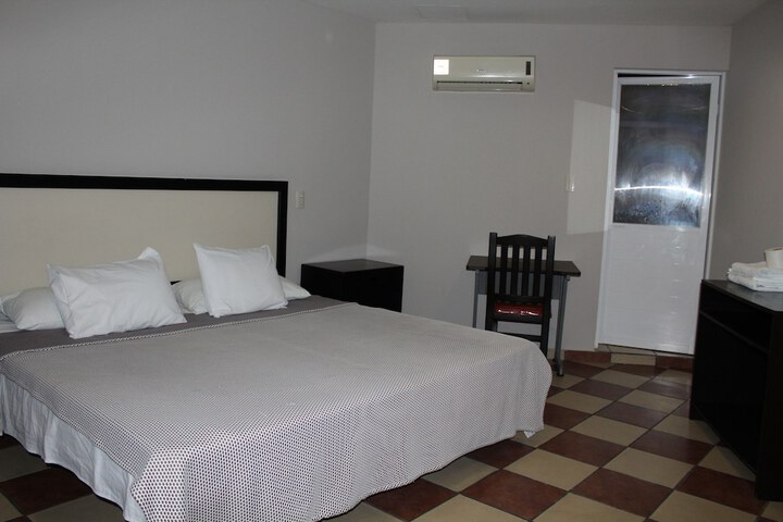Room 38 of 78