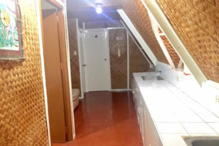 Room 2 of 19