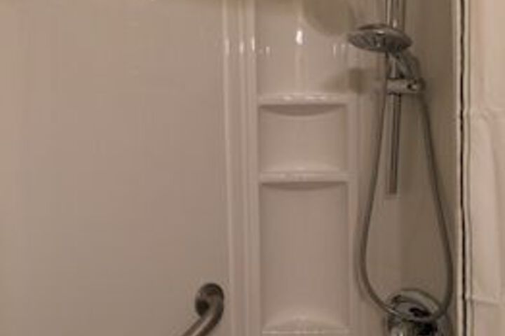 Room 10 of 36