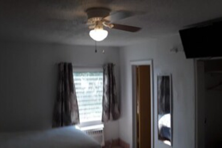 Room 91 of 204
