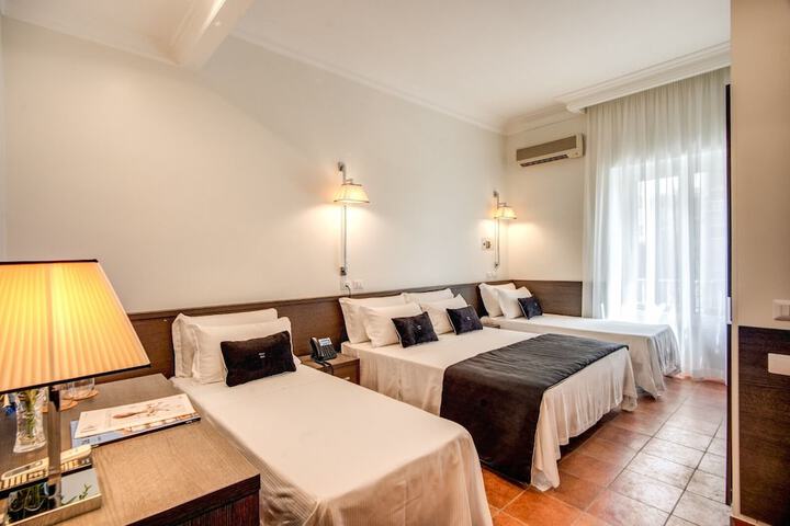 Room 3 of 30